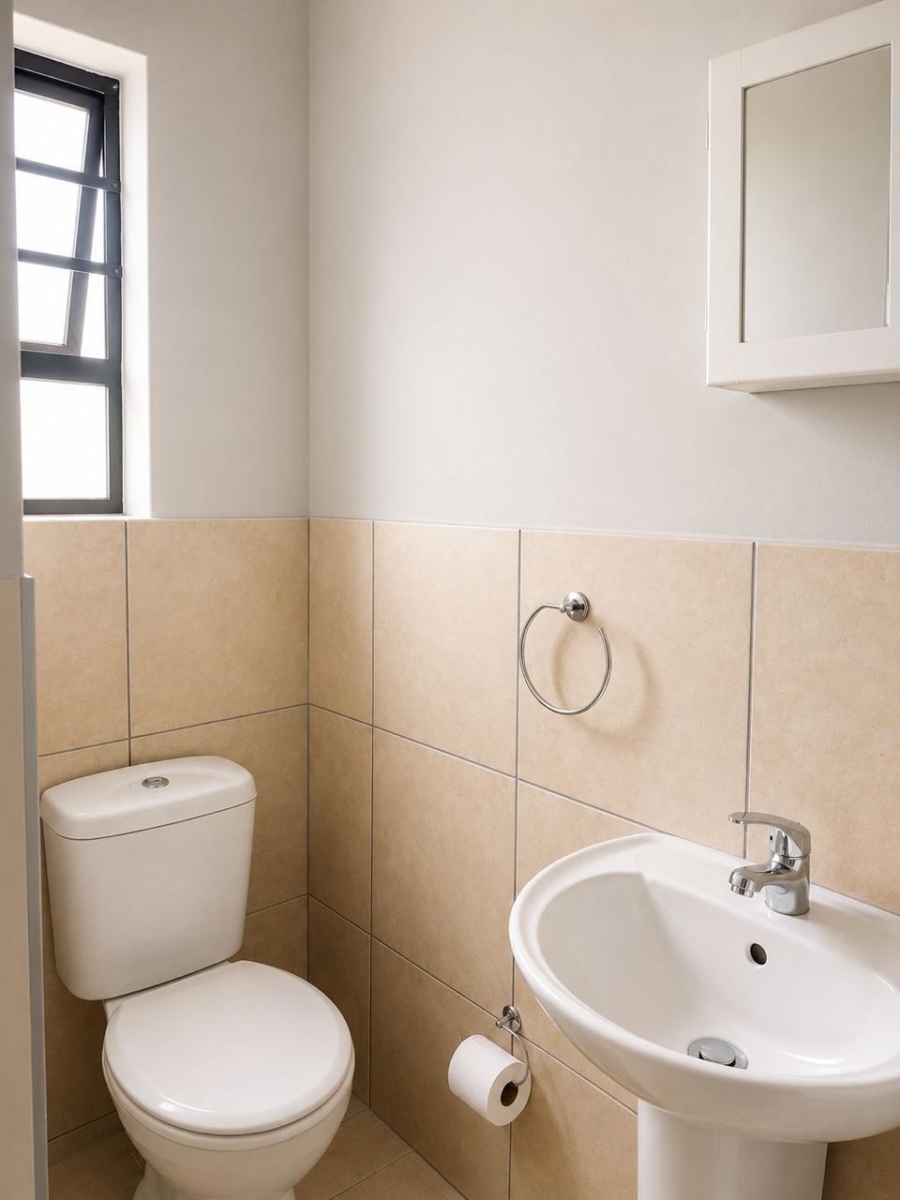 2 Bedroom Property for Sale in Burgundy Estate Western Cape
